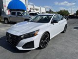 Used 2023 Nissan Altima 2.5 SR w/ SR Premium Package image 3