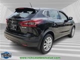 Used 2022 Nissan Rogue Sport S image 6