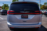 Used 2023 Chrysler Pacifica Touring-L image 6