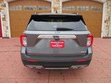 Used 2022 Ford Explorer XLT w/ Equipment Group 202A image 5