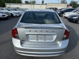 Used 2010 Volvo S40 T5 R-Design image 4