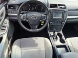 Used 2017 Toyota Camry SE image 2