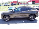 Used 2024 Chevrolet Trax LT w/ Driver Confidence Package image 2