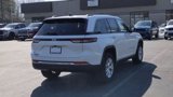 Used 2023 Jeep Grand Cherokee Limited image 2