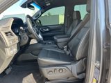Used 2022 GMC Yukon SLT w/ SLT Luxury Package image 5