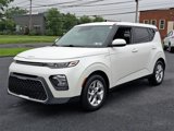 Used 2022 Kia Soul LX w/ Technology Package image 3