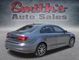 Used 2017 Volkswagen Jetta SE image 6