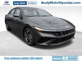 New 2025 Hyundai Elantra SEL image 1