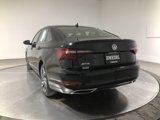 Used 2021 Volkswagen Jetta SEL Premium image 5