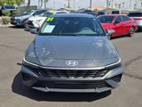 Used 2024 Hyundai Elantra SEL image 2