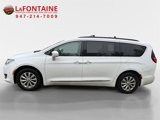 Used 2017 Chrysler Pacifica Touring-L image 4