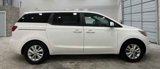 Used 2015 Kia Sedona LX w/ LX Convenience Package image 2