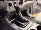 Used 2011 Toyota Tacoma 4x4 Double Cab image 2