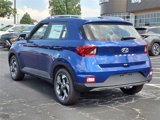 New 2025 Hyundai Venue SEL image 4