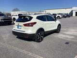 Used 2022 Nissan Rogue Sport SL image 5