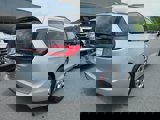 Used 2023 Chrysler Pacifica Limited image 3