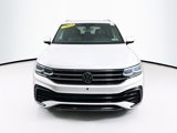 Used 2022 Volkswagen Tiguan SEL R-Line image 2