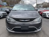Used 2018 Chrysler Pacifica Touring-L image 2