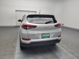 Used 2018 Hyundai Tucson SE image 6