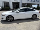 Used 2023 Chevrolet Malibu LT image 2