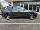 Certified 2022 BMW X5 xDrive40i w/ Premium Package image 2