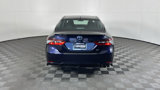 Used 2022 Toyota Camry SE image 5