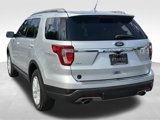 Used 2018 Ford Explorer XLT w/ Equipment Group 202A image 3