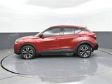 Used 2018 Nissan Kicks SV image 2