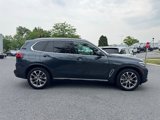 Used 2022 BMW X5 xDrive40i w/ Premium Package image 2
