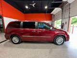 Used 2013 Chrysler Town & Country Touring-L w/ Premium Group image 2