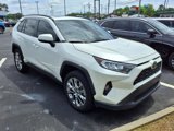 Used 2021 Toyota RAV4 XLE Premium image 3