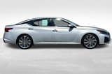 Used 2023 Nissan Altima 2.5 SL image 3