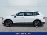 Certified 2021 Volkswagen Tiguan SE image 2