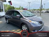 Used 2014 Toyota Sienna LE image 3