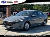 Used 2021 Hyundai Elantra SE image 3