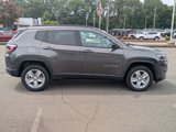 Used 2022 Jeep Compass Latitude image 4