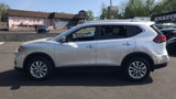 Used 2019 Nissan Rogue SV image 4