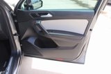 Used 2021 Volkswagen Tiguan SE R-Line image 5