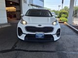 Used 2020 Kia Sportage LX image 2