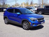 Used 2021 Kia Seltos EX image 2