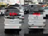 Used 2023 Chrysler Voyager LX image 3