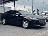 Used 2016 Ford Fusion SE image 3
