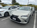 Used 2022 Lexus ES 300h w/ Premium Package image 3