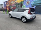 Used 2021 Kia Soul LX image 3