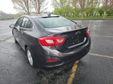 Used 2017 Chevrolet Cruze LT image 3