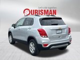 Used 2021 Chevrolet Trax LT w/ LT Convenience Package image 4
