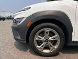 Used 2022 Hyundai Kona SEL image 2