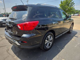 Used 2017 Nissan Pathfinder SL image 6