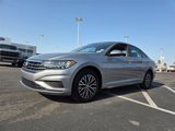 Used 2021 Volkswagen Jetta SE w/ SE Cold Weather Package image 3