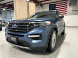 Used 2020 Ford Explorer XLT w/ Equipment Group 202A image 3